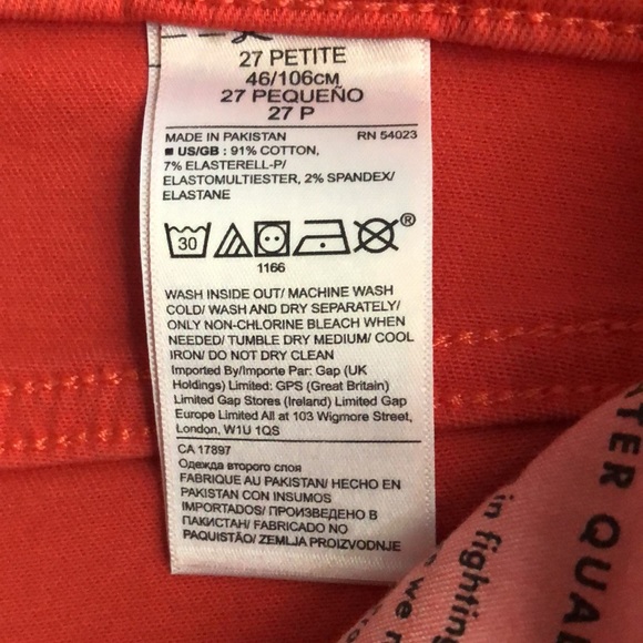 Banana Republic Petite High-Rise Skinny Jean - Picture 10 of 10